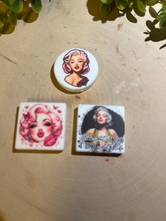 MARILYN MONROE