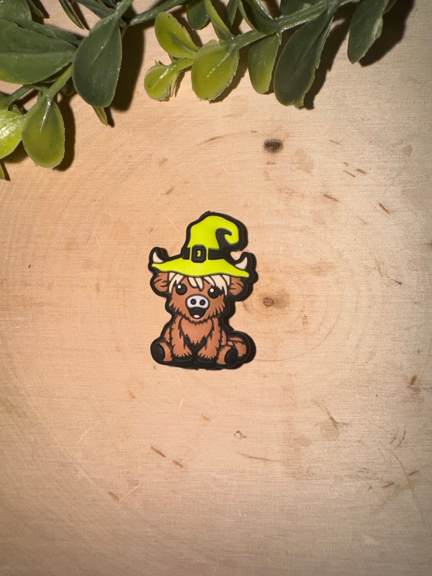 HALLOWEEN HAT COW FOCAL