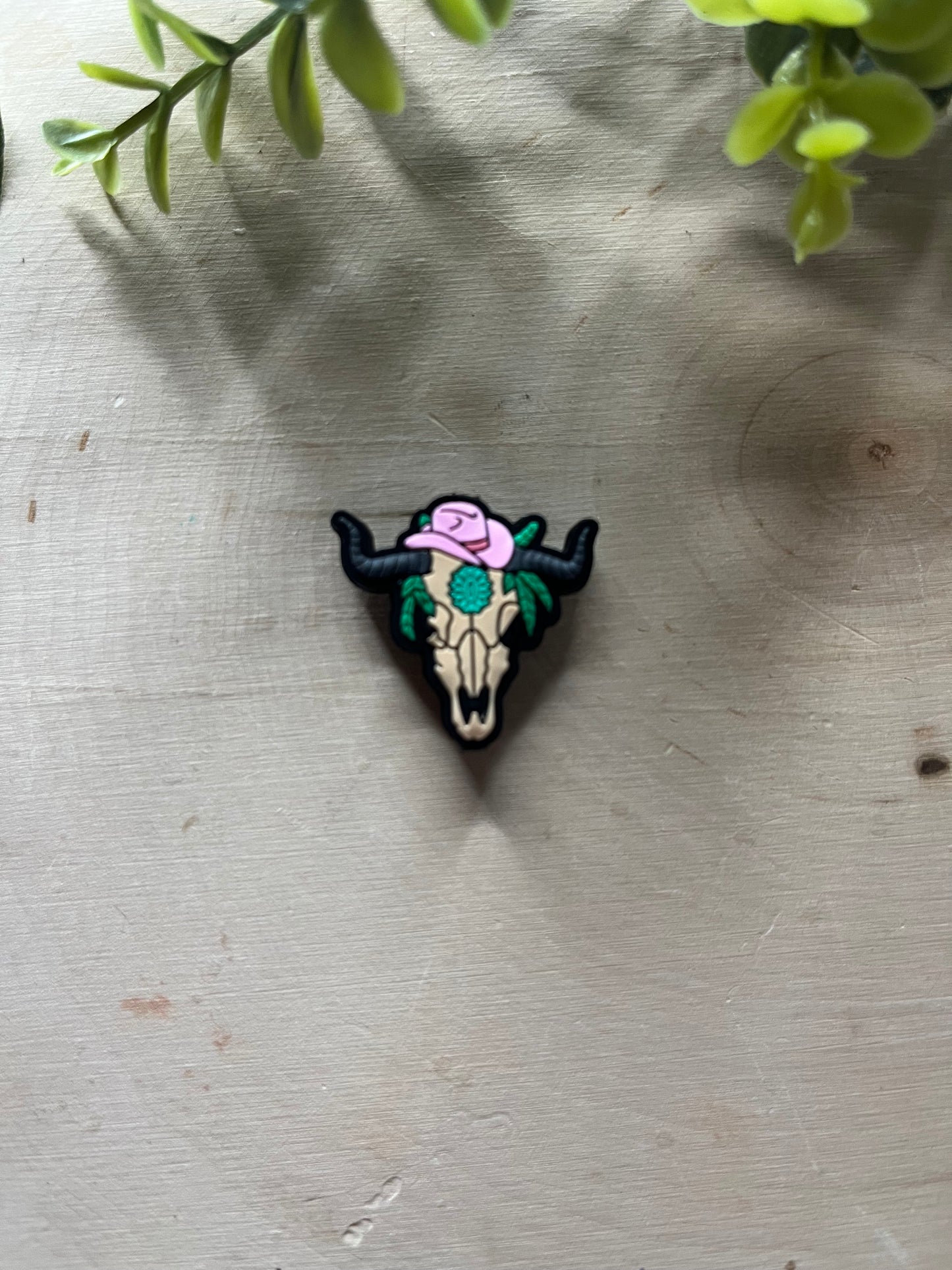 COW HAT FOCAL