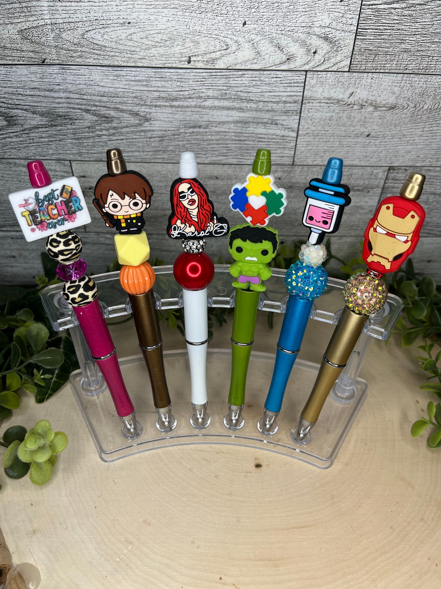 RANDOM PENS