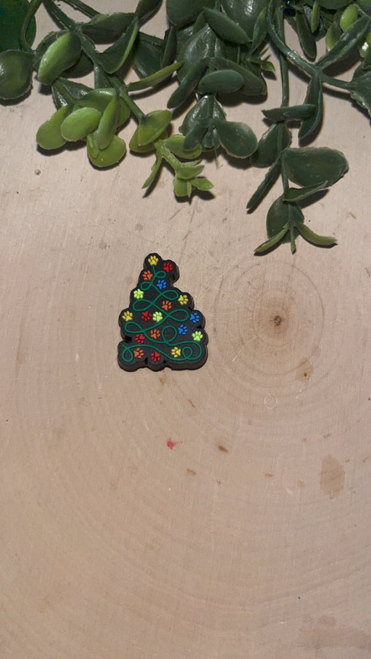 PAW PRINTS CHRISTMAS TREE FOCAL