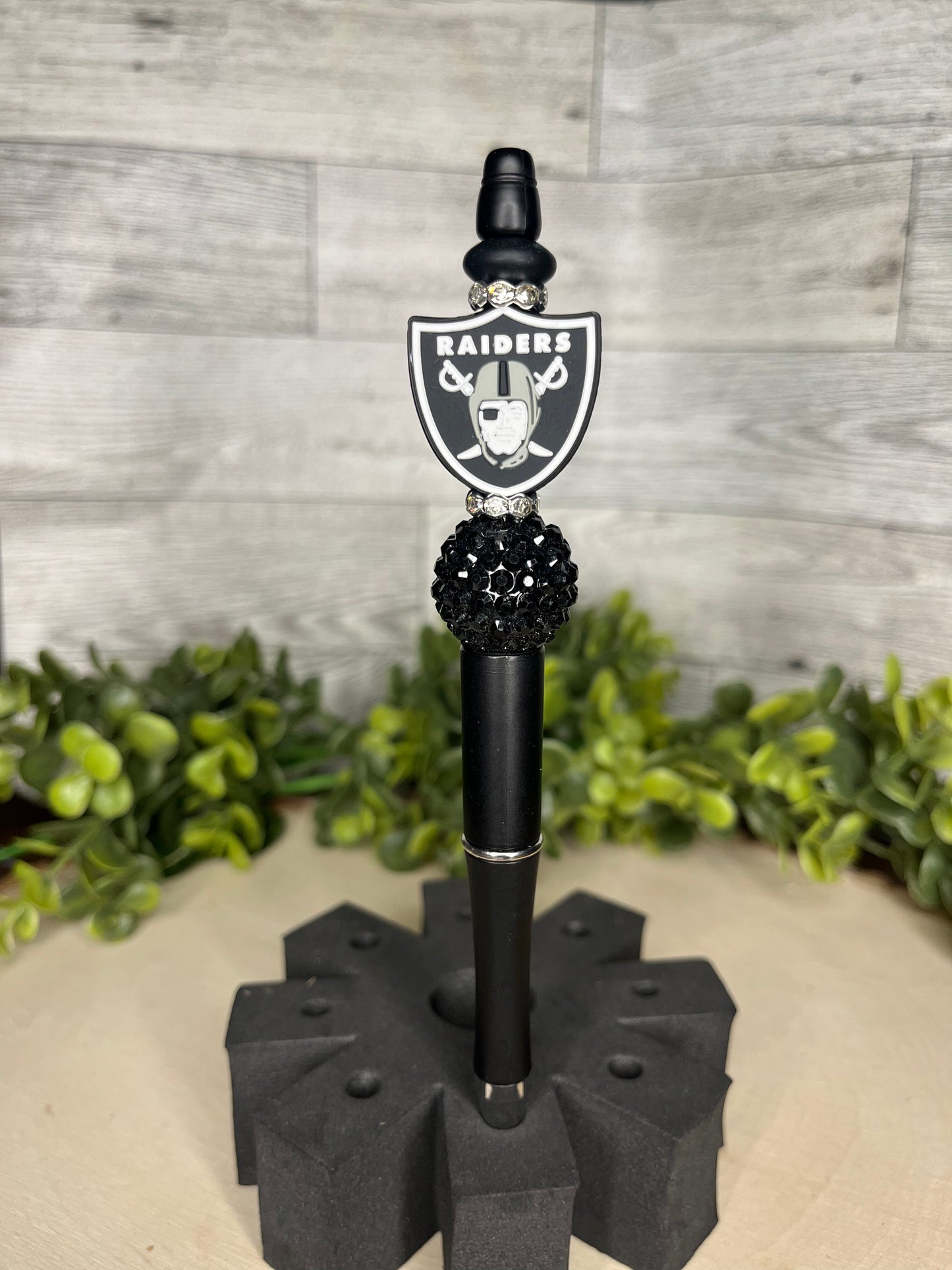 Raider Pen